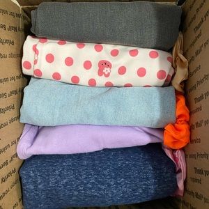 Reseller Mystery box : 8 items teen